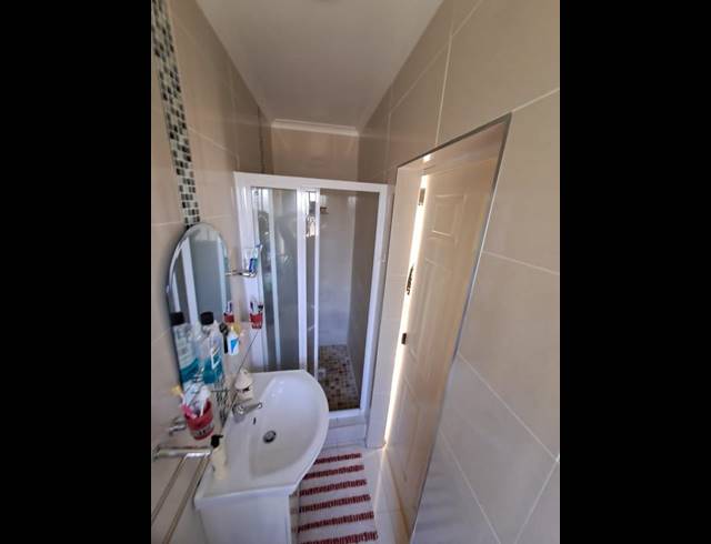 3 BEDROOM SIMPLEX FOR SALE IN PARK HILL